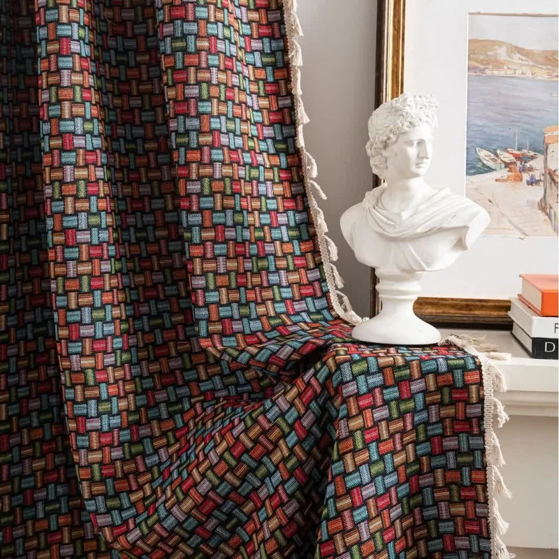 Bunte Jacquard-Vorhänge mit geometrischem Knoten