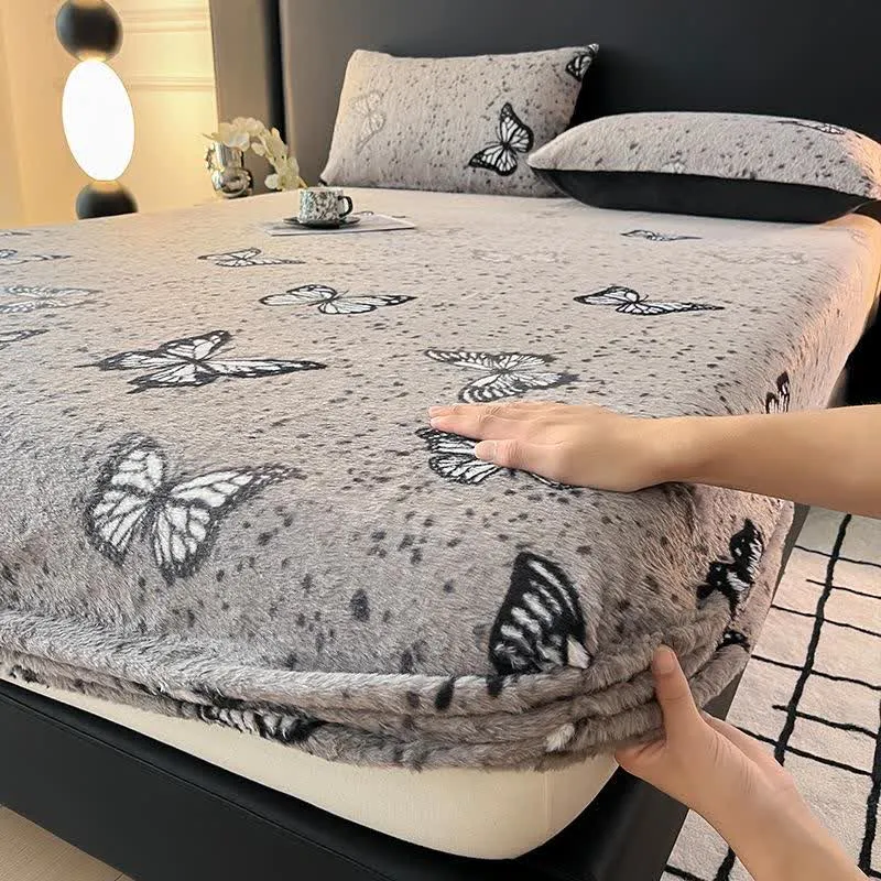 Warmes Spannbettlaken aus Schmetterlingsfleece