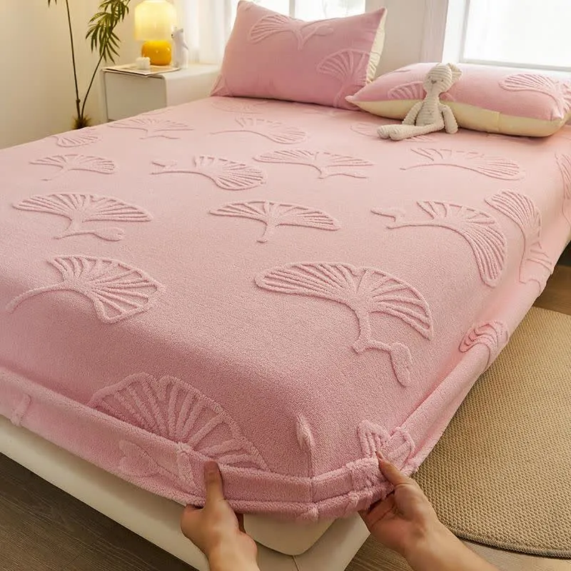 Warmes Spannbettlaken aus Ginkgoblatt-Fleece