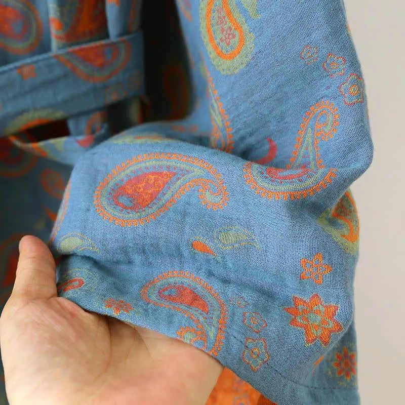 Japanischer Kimono-Bademantel aus Baumwollgaze mit Paisleymuster