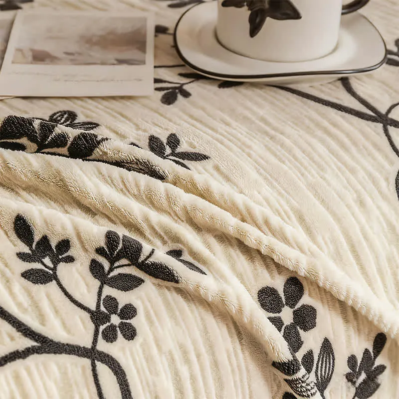 Chenille-Sofadecke mit Blumenzweigen