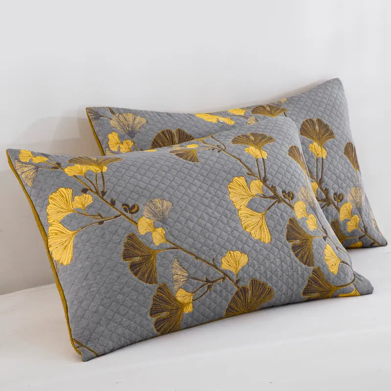 Wendbare Tagesdecke aus Bio-Baumwolle mit Ginkgo-Blatt