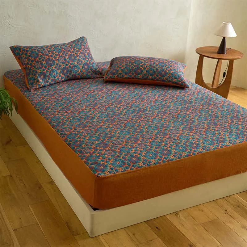 Spannbettlaken aus Baumwolle mit geometrischem Retro-Muster