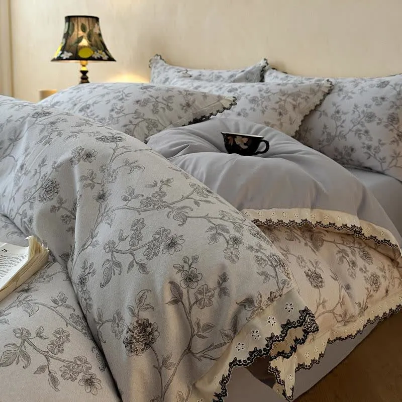 Vintage Bettwäsche-Set aus Baumwollspitze mit Blumenmuster