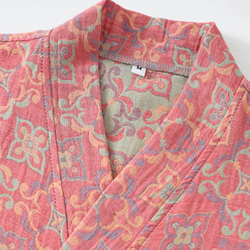 Bademantel aus Baumwollgaze mit Vintage-Blumenmuster und Taschen