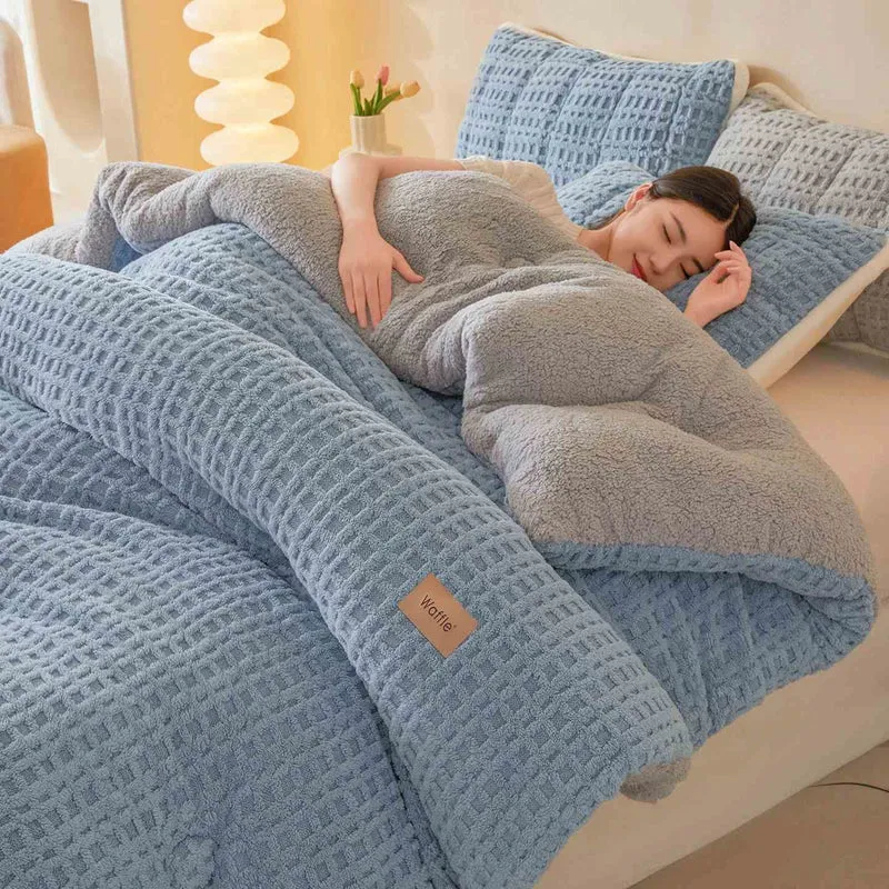 Warme Plüschdecke aus Waffel-Jacquard