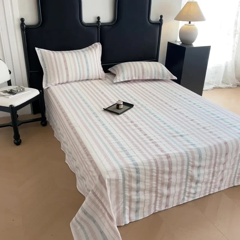 Gestreifte Jacquard-Tagesdecke aus reiner Baumwolle