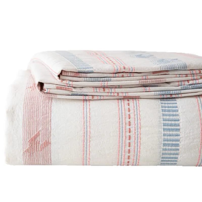 Gestreifte Jacquard-Tagesdecke aus reiner Baumwolle