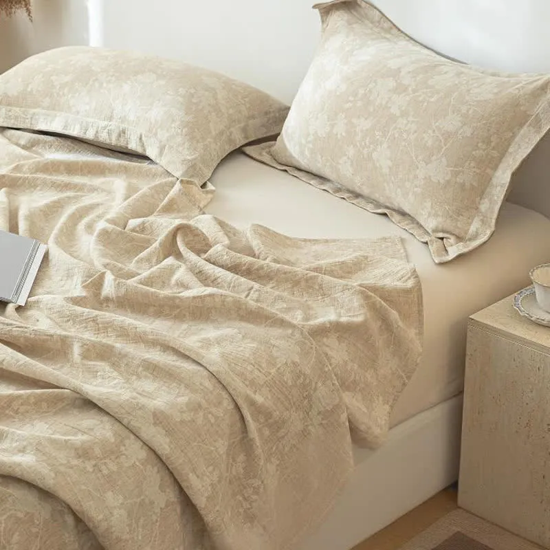 Beige Tagesdecke aus Baumwollleinen mit Blumenmuster