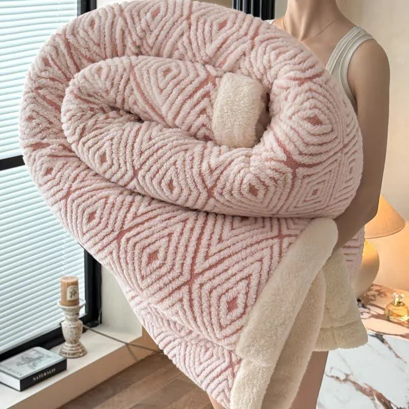 Sherpa-Überwurfdecke mit geometrischem Rautenmuster und Jacquardmuster