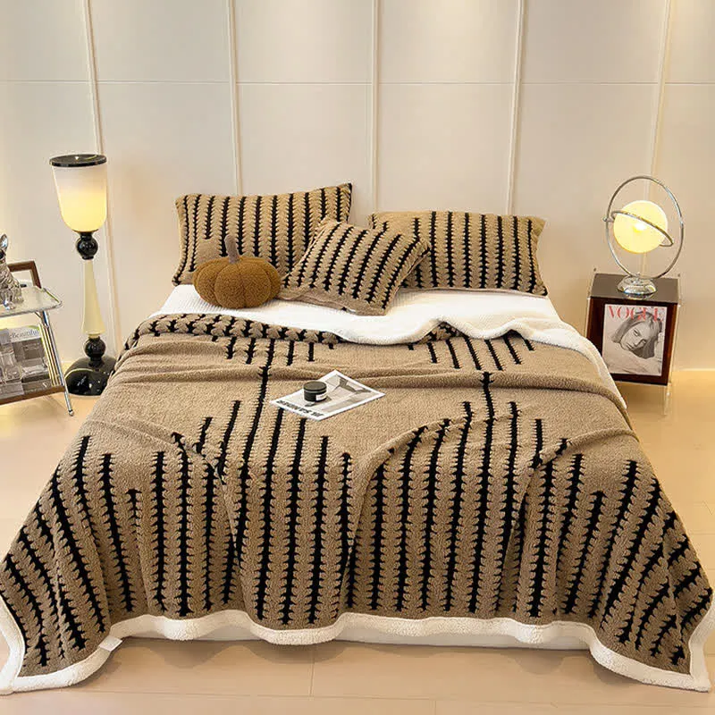 Jacquard-Überwurfdecke mit geometrischem Muster