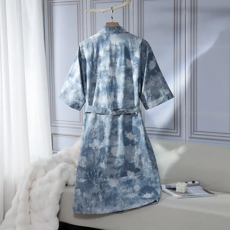 Unisex-Bademantel aus Baumwollgaze mit Blumenmuster, Blau