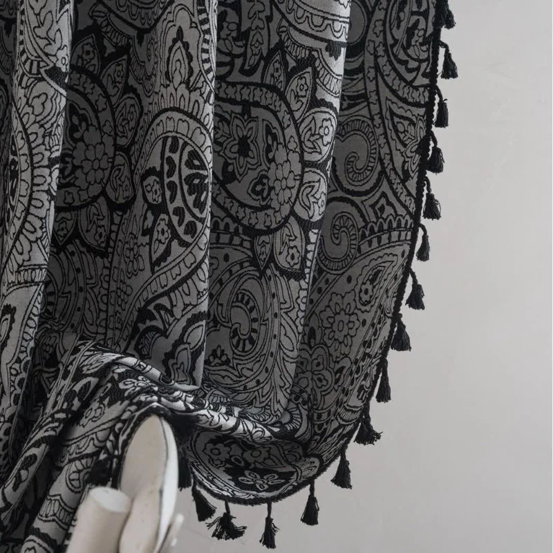 Jacquard-Vorhang im Ethno-Stil mit Paisley-Muster
