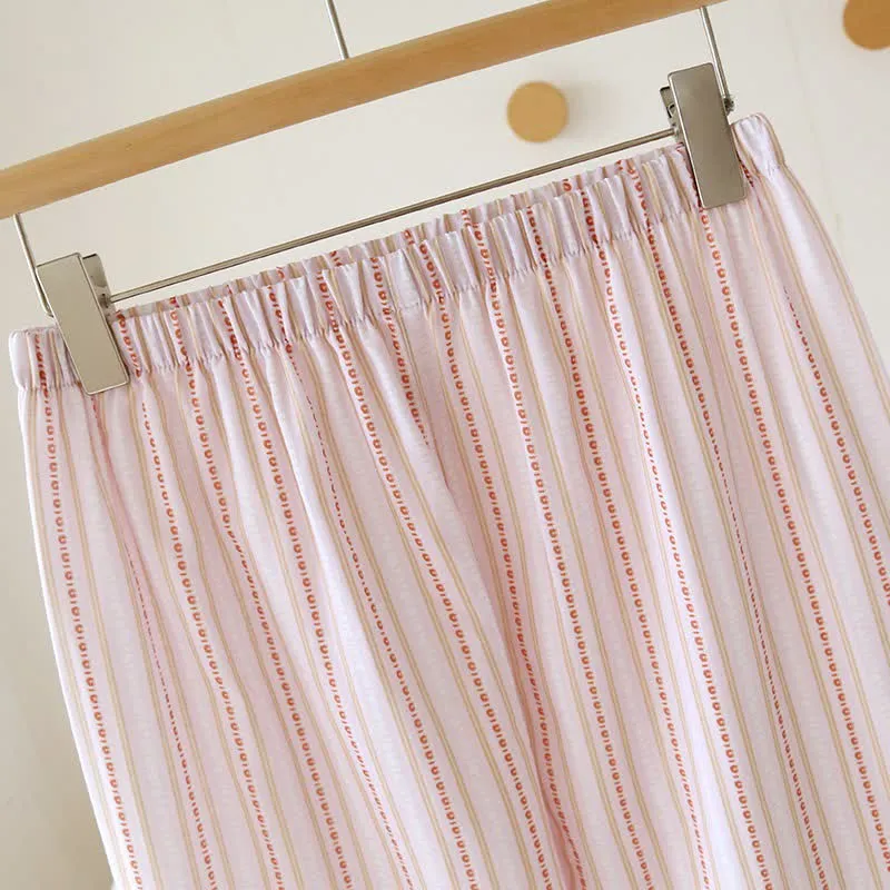 Passendes Loungewear-Set aus gestreifter Baumwollgaze