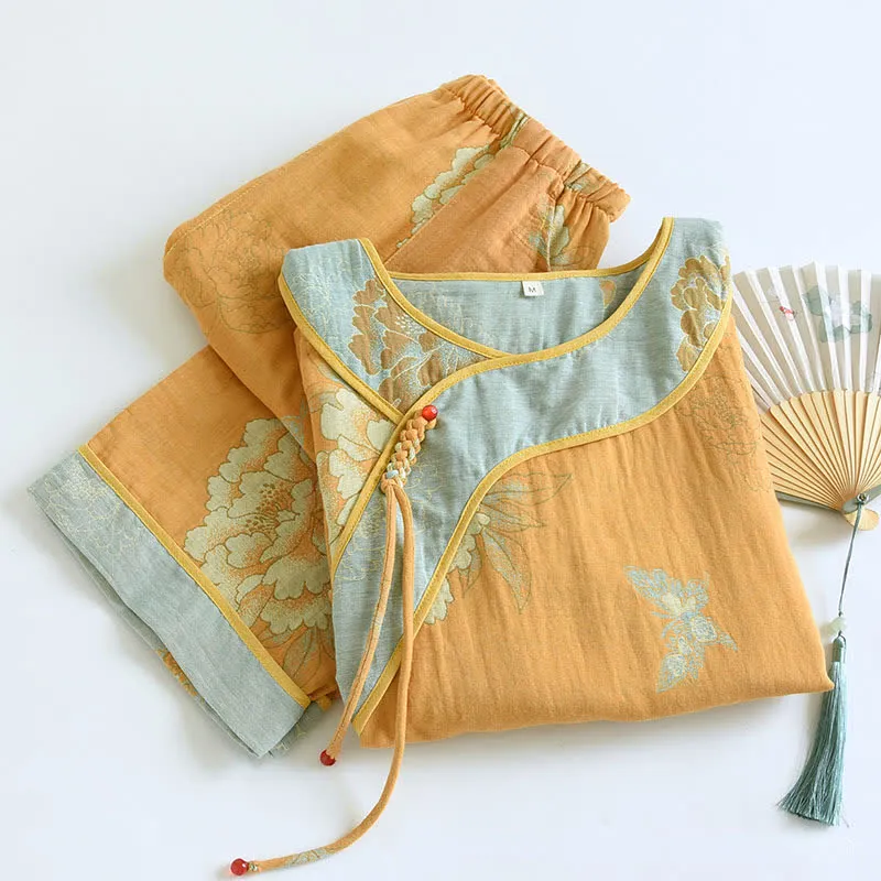 Pyjama aus Baumwollgaze mit Pfingstrosen- und Schmetterlingsmuster (Jacquard)