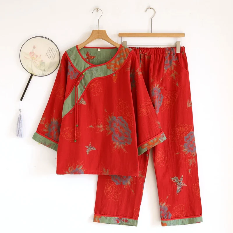 Pyjama aus Baumwollgaze mit Pfingstrosen- und Schmetterlingsmuster (Jacquard)