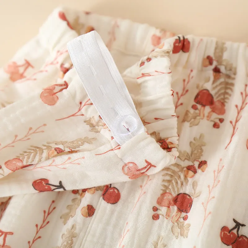 Kimono-Pyjama aus Baumwollgaze mit Kirsch- und Pilzmotiv
