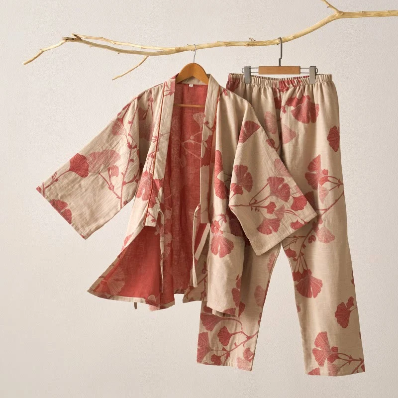 Großer Kimono-Pyjama aus Baumwolle mit Ginkgoblättern