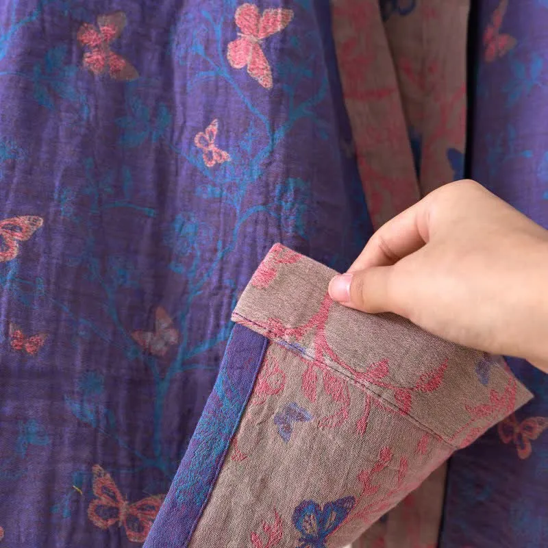 Kimono-Bademantel aus Baumwollgaze mit Schmetterlingsmuster
