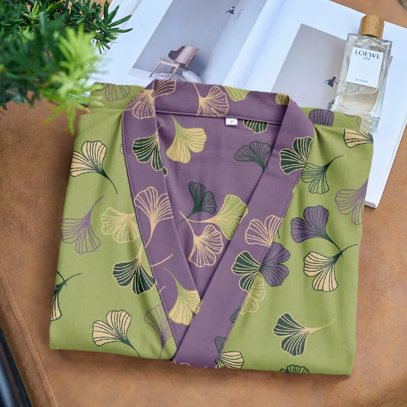 Kimono-Bademantel aus Ginkgo-Biloba-Baumwolle