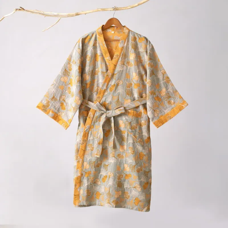 Kimono-Bademantel aus Ginkgo-Biloba-Baumwolle