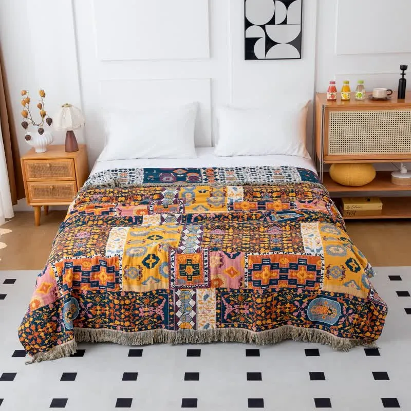 Boho Art Patchwork-Sofadecke aus Baumwolle mit Quasten