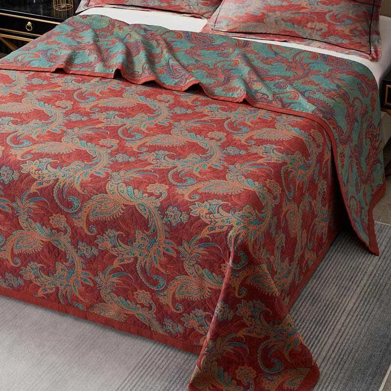 Vintage-Steppdecke aus garngefärbter Baumwolle mit Paisley-Muster