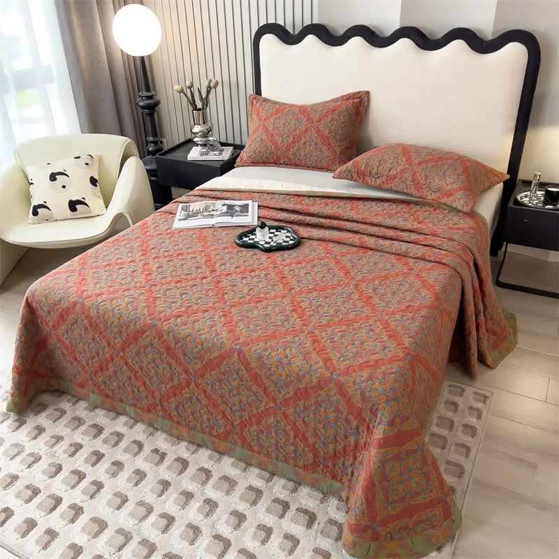 Garngefärbte, gesteppte Bettdecke aus Jacquard-Baumwolle