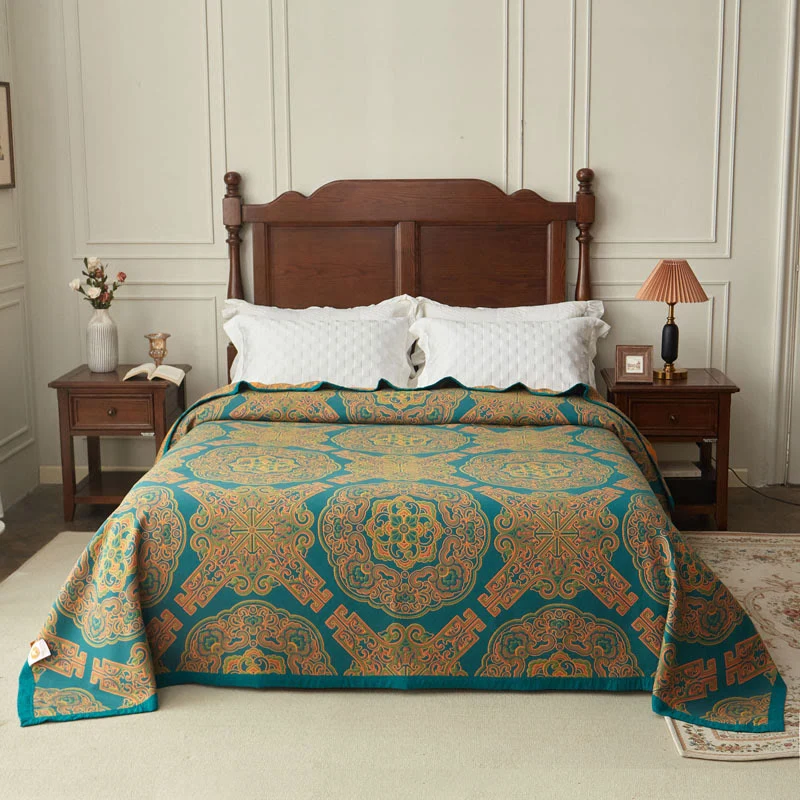 Wende-Bettdecke aus Bambusfaser mit Boho-Blumenmotiv