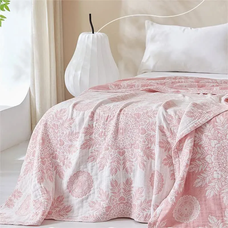 Bequeme Steppdecke aus reiner Baumwolle mit frischem Blumenmuster