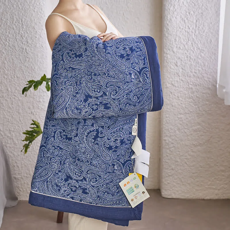 Dunkelblaue Retro-Bettwäschekollektion aus Baumwollgaze