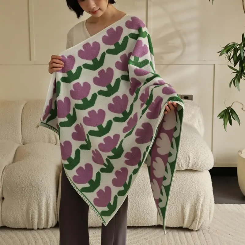 Süßes weiches Badetuch aus Baumwolle mit Tulpenmotiv