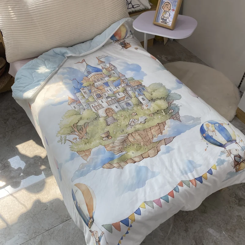 Babydecke aus Baumwolle mit Schloss im Wunderland-Stil