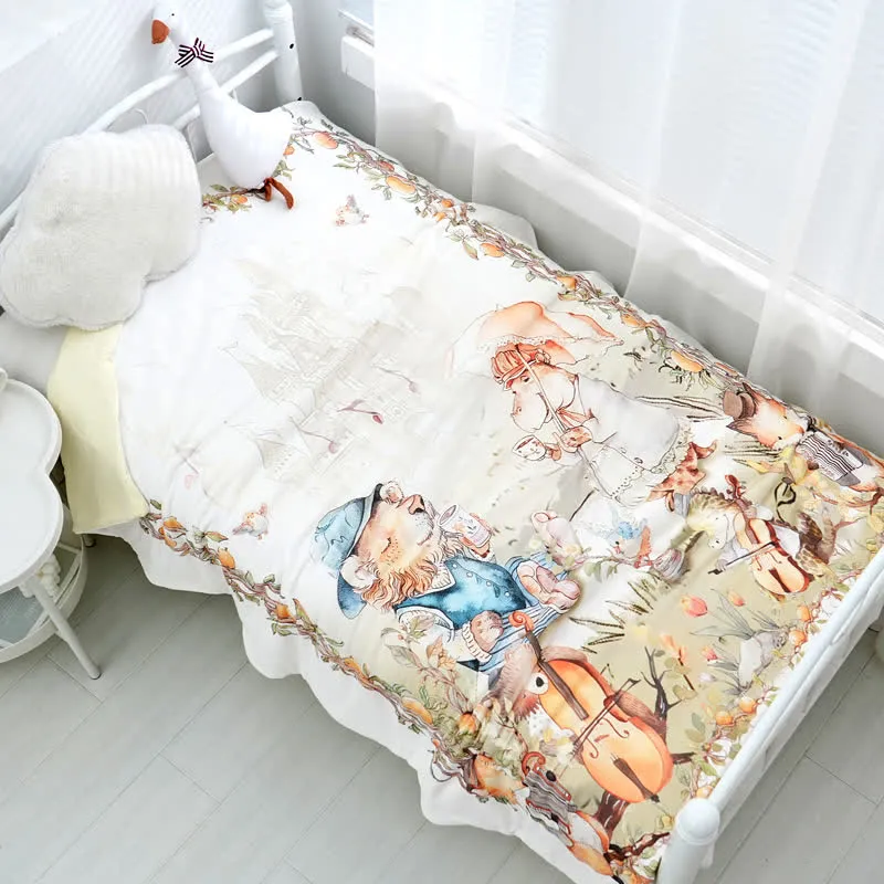 Warme Babydecke aus Baumwolle mit Märchenmotiv