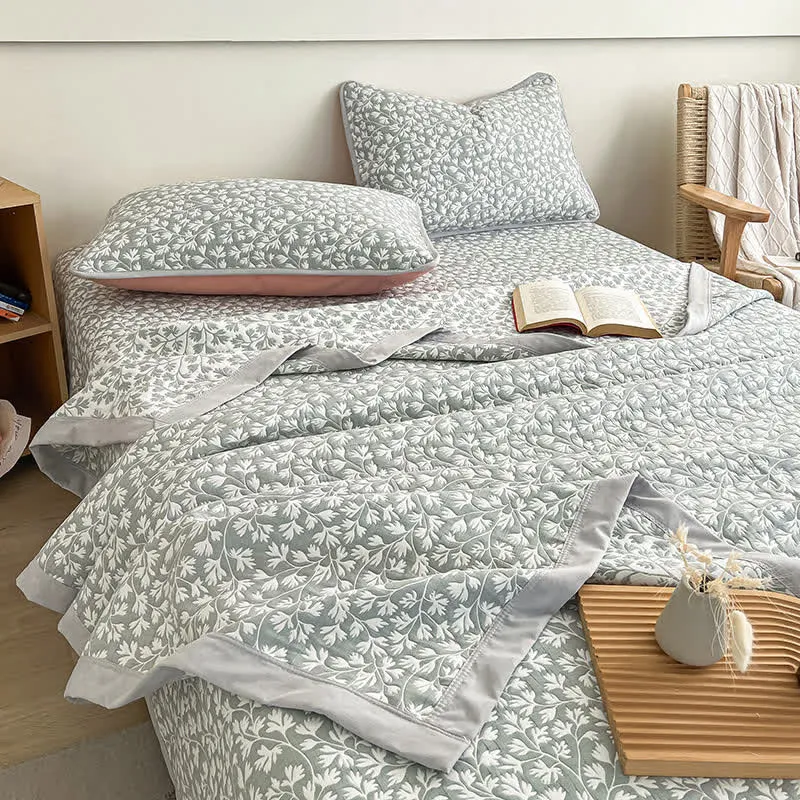 Jacquard-Tagesdecke mit frischem Blumenmuster