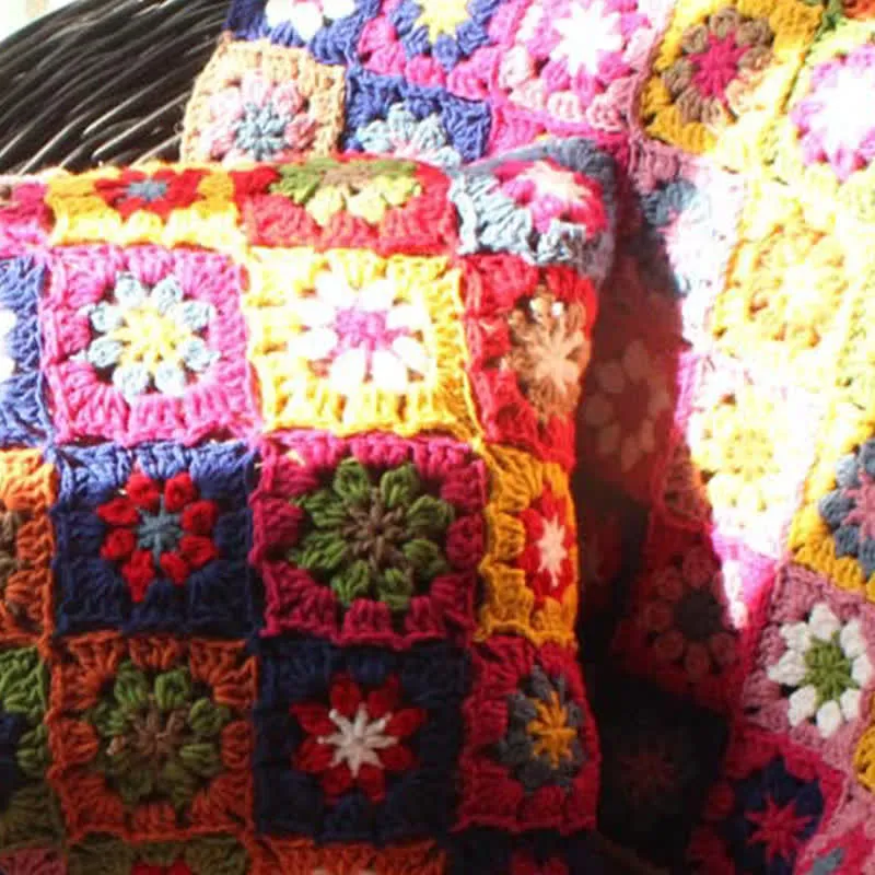 Ländlicher Daisy Handgemachter Häkelkissenbezug