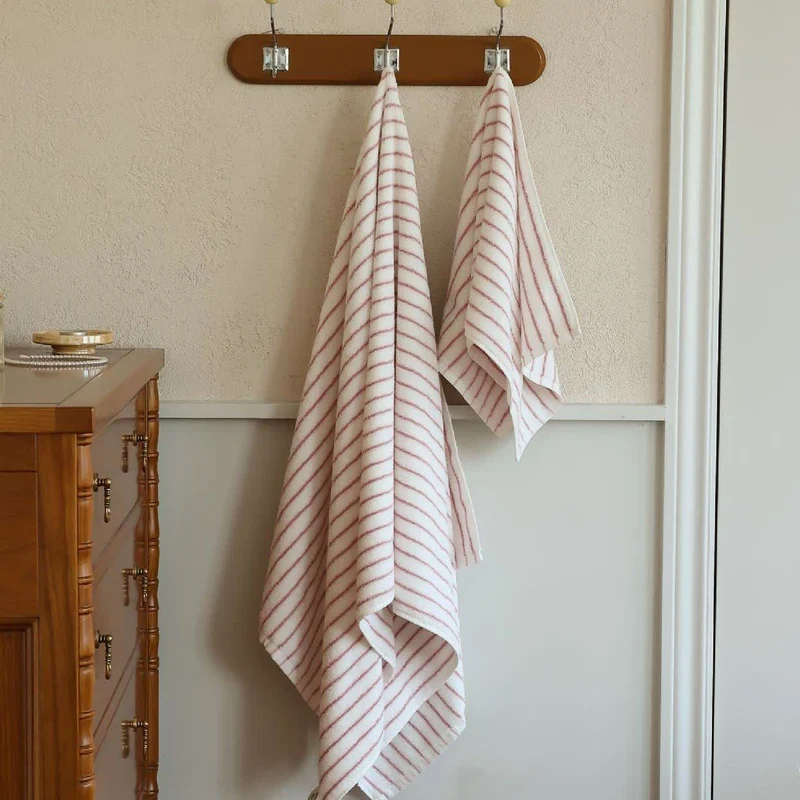 Gekämmte Baumwolle, gestreiftes, wasserabsorbierendes Handtuch