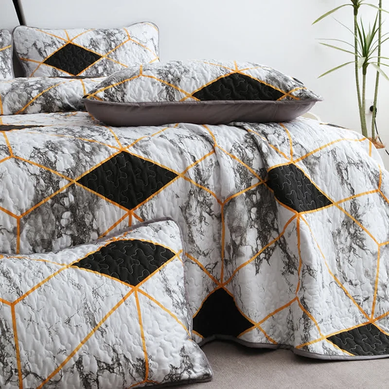 Atmungsaktives Steppbettwäscheset mit geometrischem Marmormuster (3-teilig)