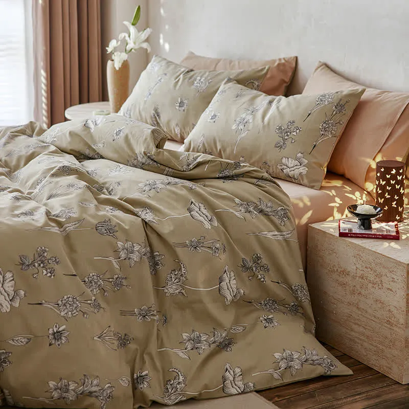 Bettwäscheset aus gebürsteter Baumwolle mit weichem Blumenmuster (4-teilig)