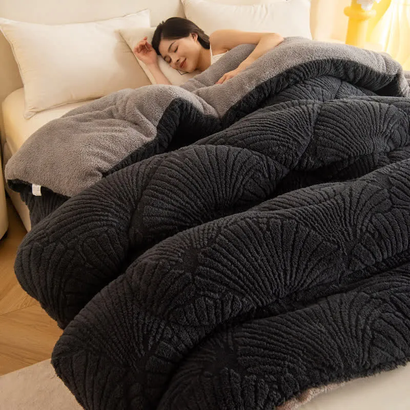 Sherpa-Jacquard-Decke mit Ginkgoblatt und Steppkern