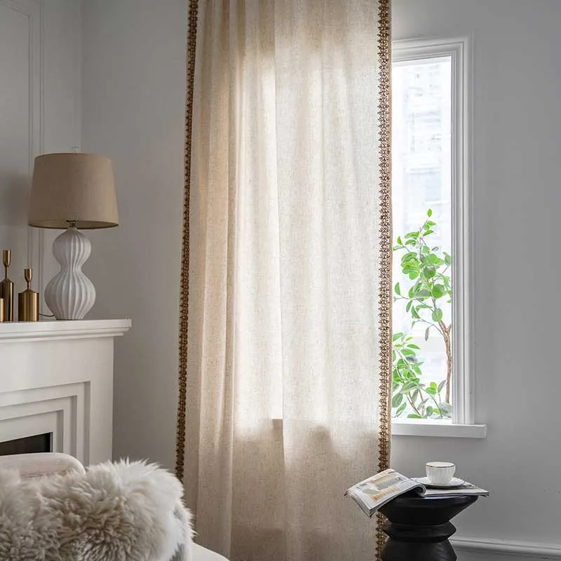 Halbverdunkelnder Vorhang im Bohemian-Stil in Beige