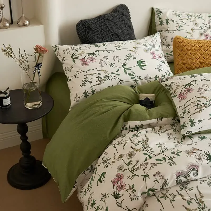 Bettwäscheset aus Baumwolle mit Blumenzweigen (4-teilig)