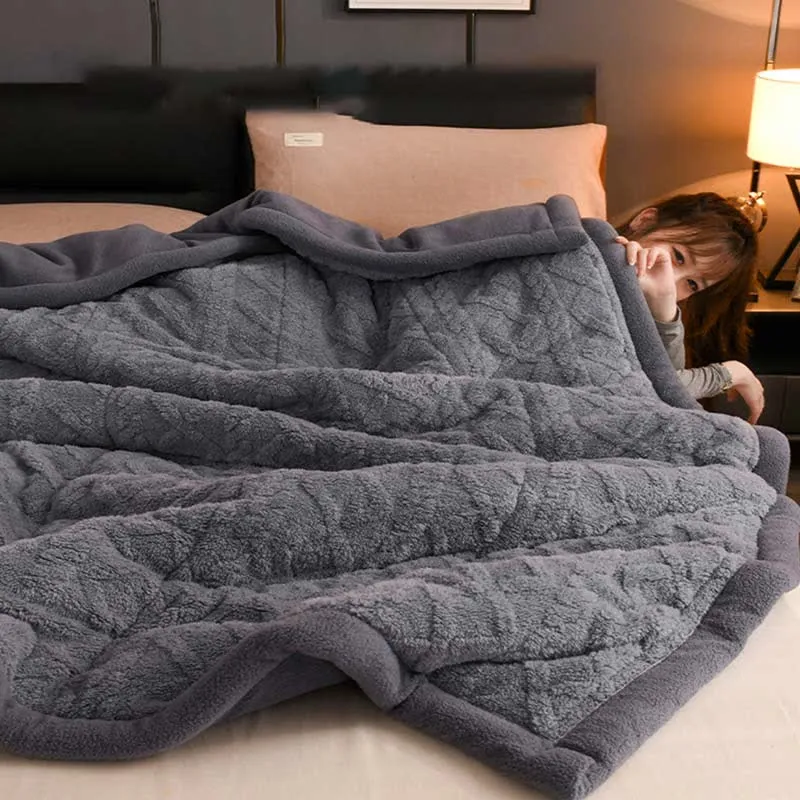 Luxuriöse, dicke, warme Fleece-Überwurfdecke