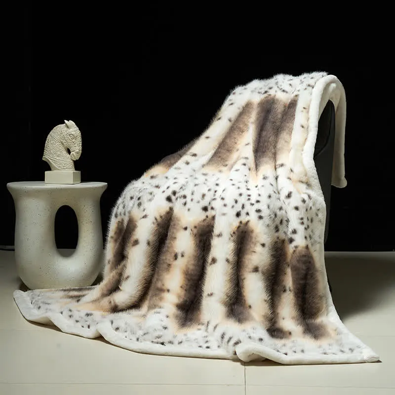 Luxuriöse Überwurfdecke aus Kunstfell mit Leopardenmuster