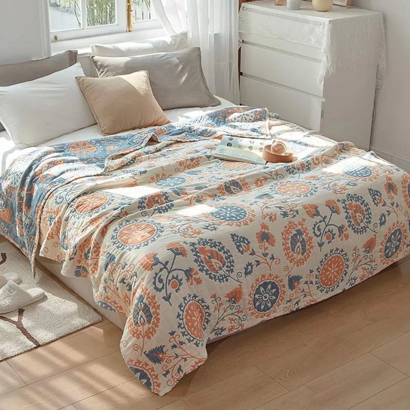 Wendbare Baumwolldecke mit buntem Blumendruck