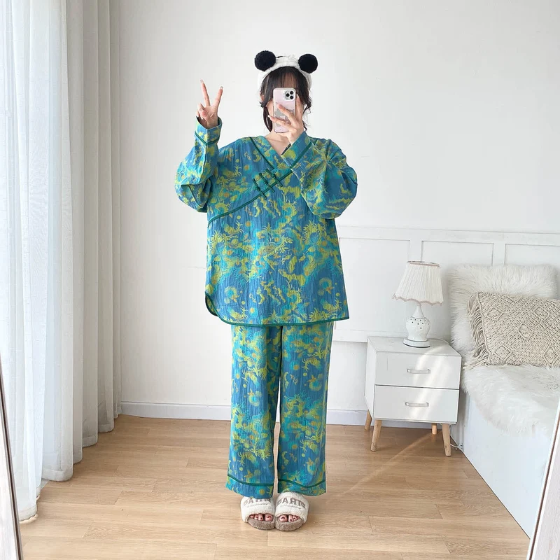 Pyjama-Set aus heller Baumwollgaze in Übergröße