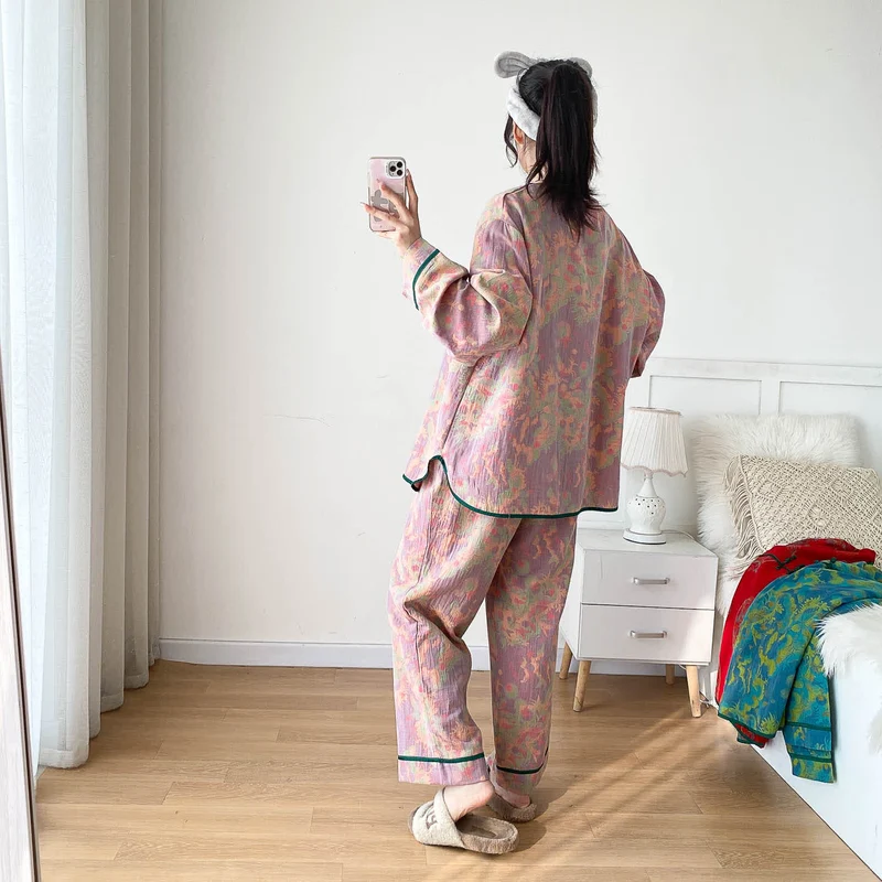 Pyjama-Set aus heller Baumwollgaze in Übergröße