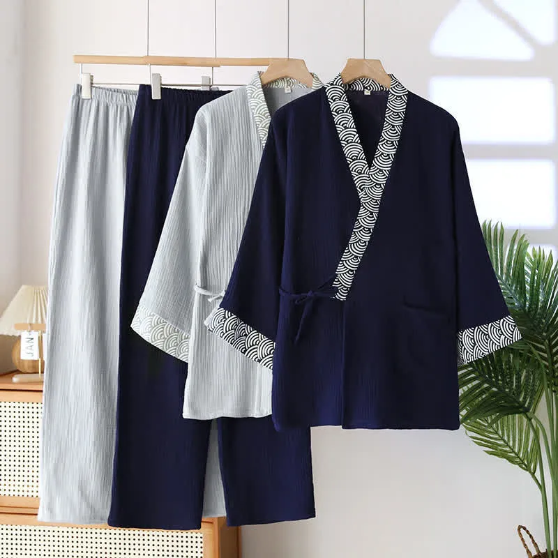 Neutrales Kimono-Pyjama-Set aus Baumwollgaze