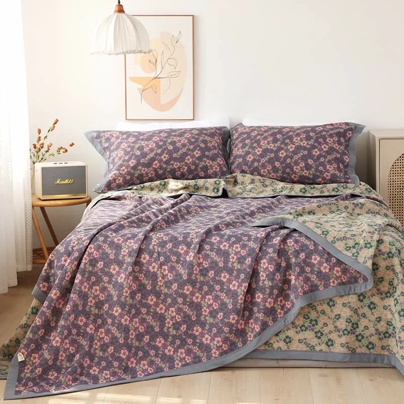 Wendesteppdecke aus Baumwollgaze mit Blumenmuster und Jacquardmuster