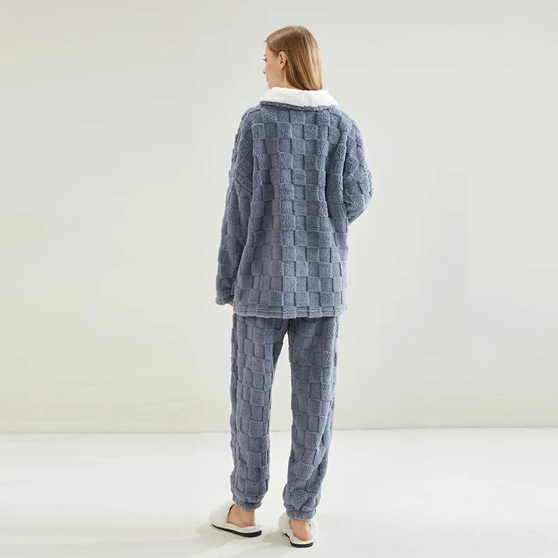 Jacquard-Pyjama-Set aus Fleece mit Schachbrettmuster